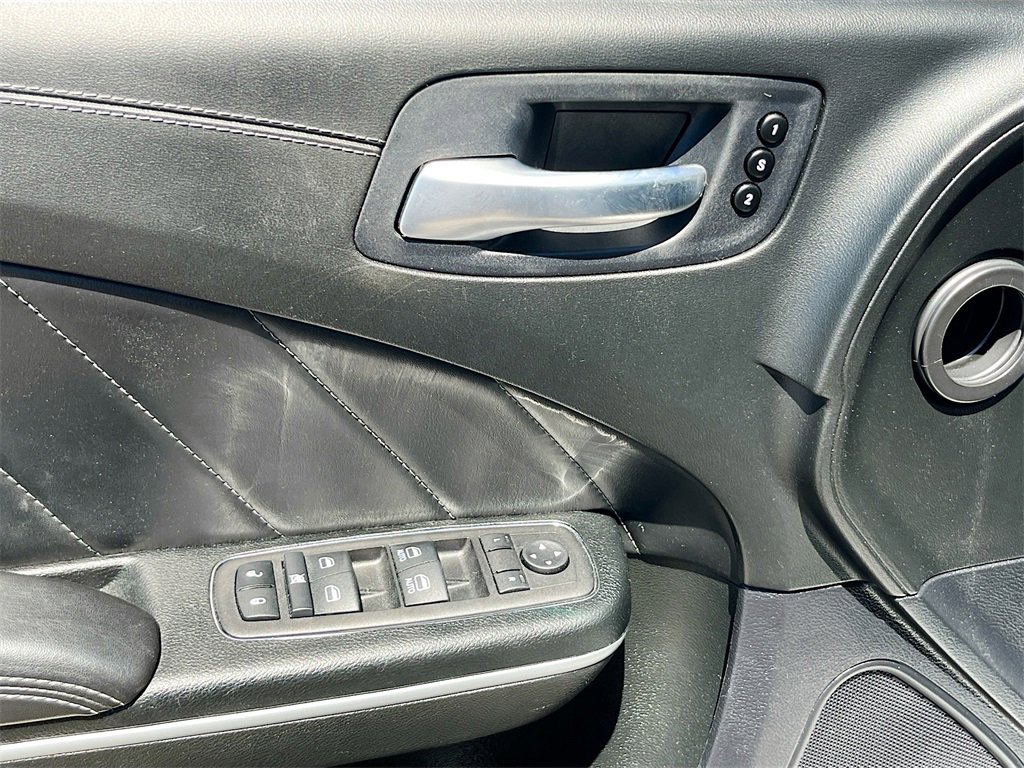 Used 2023 Dodge Charger R/T w/ Plus Group image 17