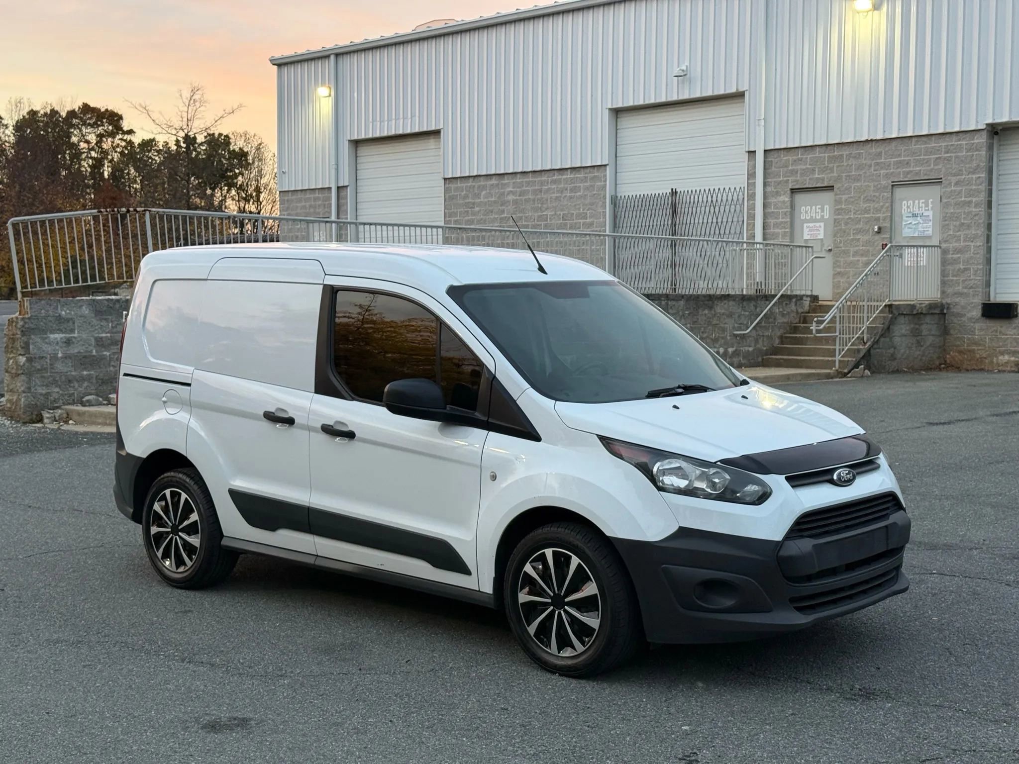 Used 2015 Ford Transit Connect XL image 7