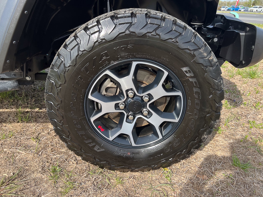 Used 2022 Jeep Wrangler Rubicon w/ Cold Weather Group image 8