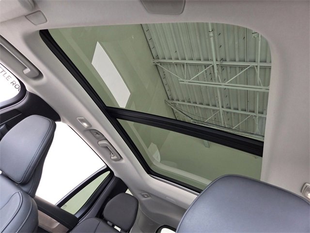 Certified 2025 Volvo XC90 B5 Plus image 12