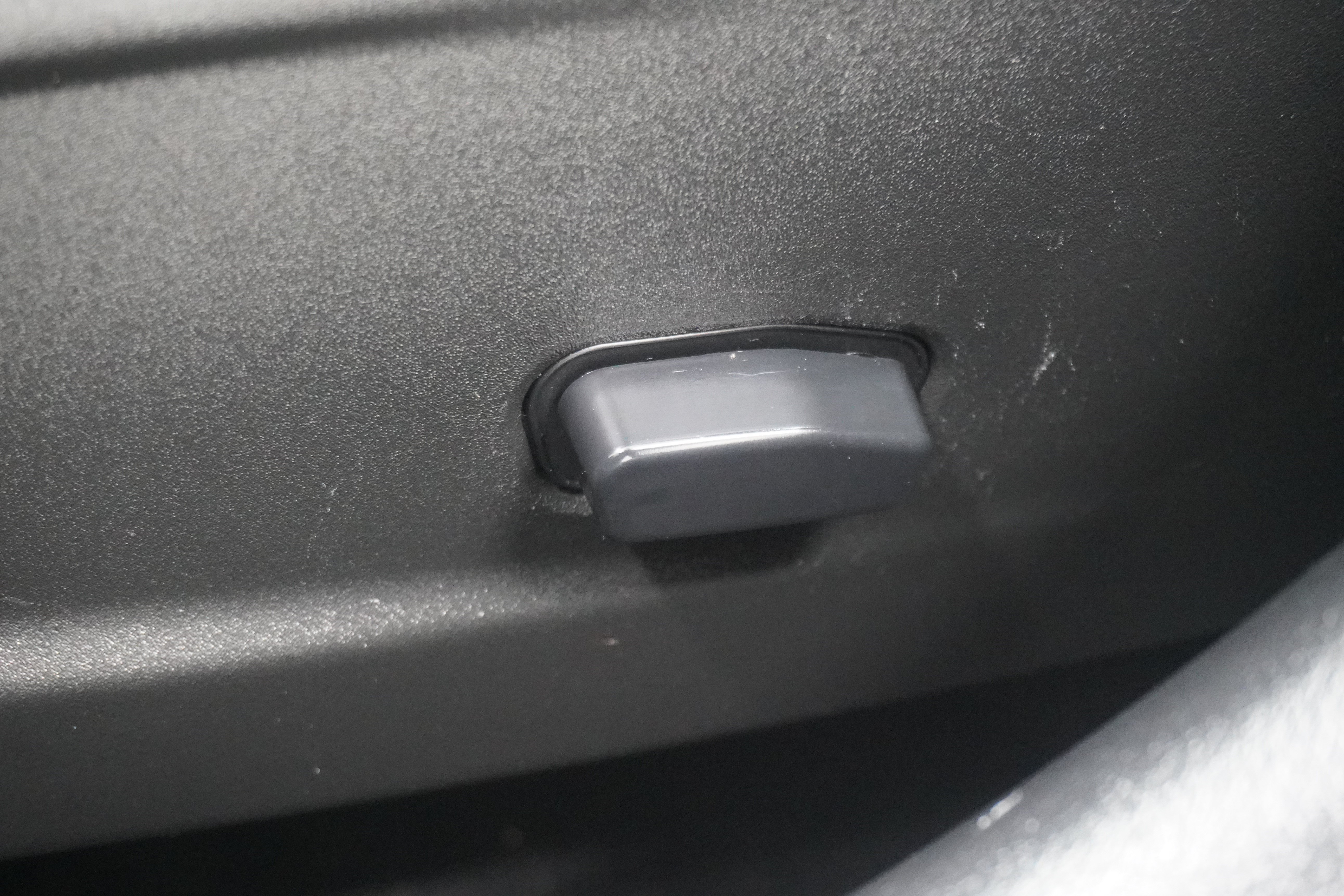 Used 2014 Dodge Charger SE w/ Connectivity Group RWD image 14