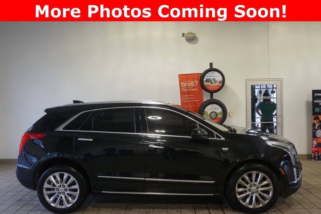 Used 2019 Cadillac XT5 Platinum image 2