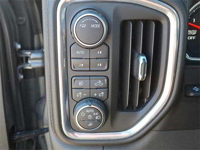 Used 2021 Chevrolet Silverado 1500 High Country image 21