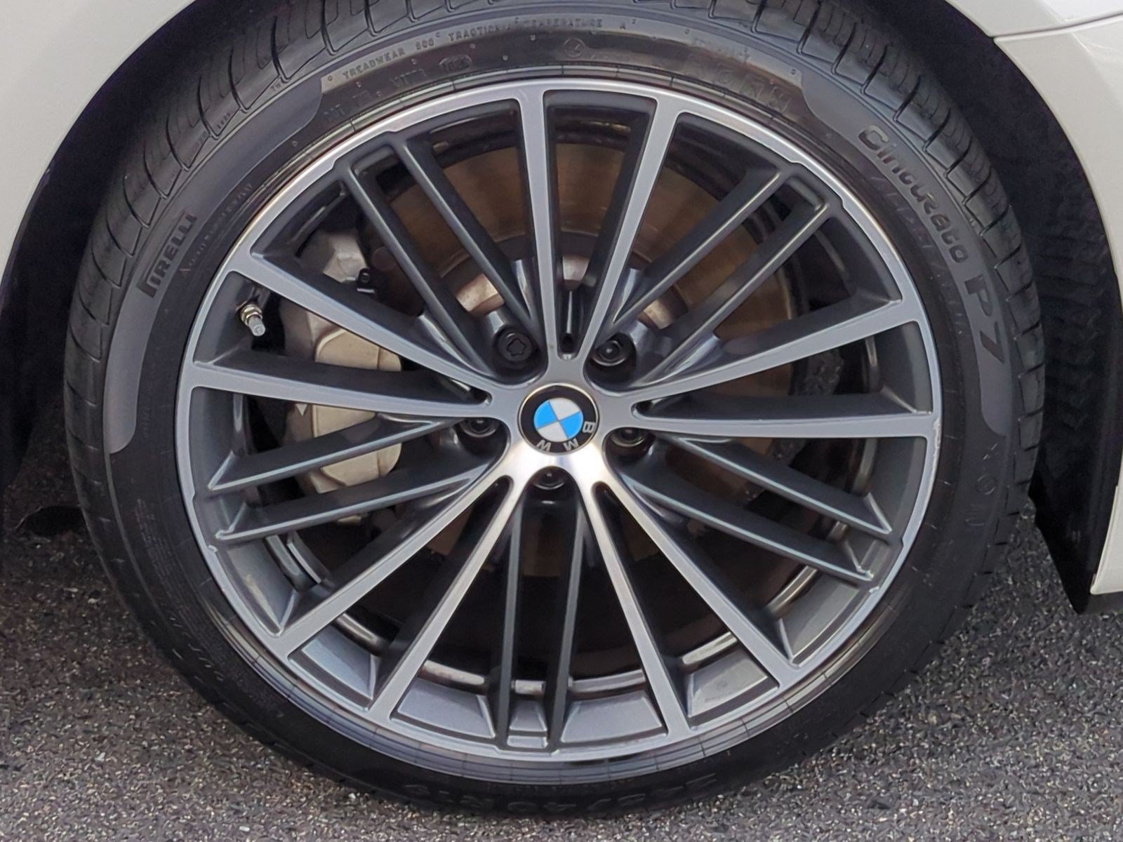 Used 2023 BMW 530i w/ Premium Package RWD image 13