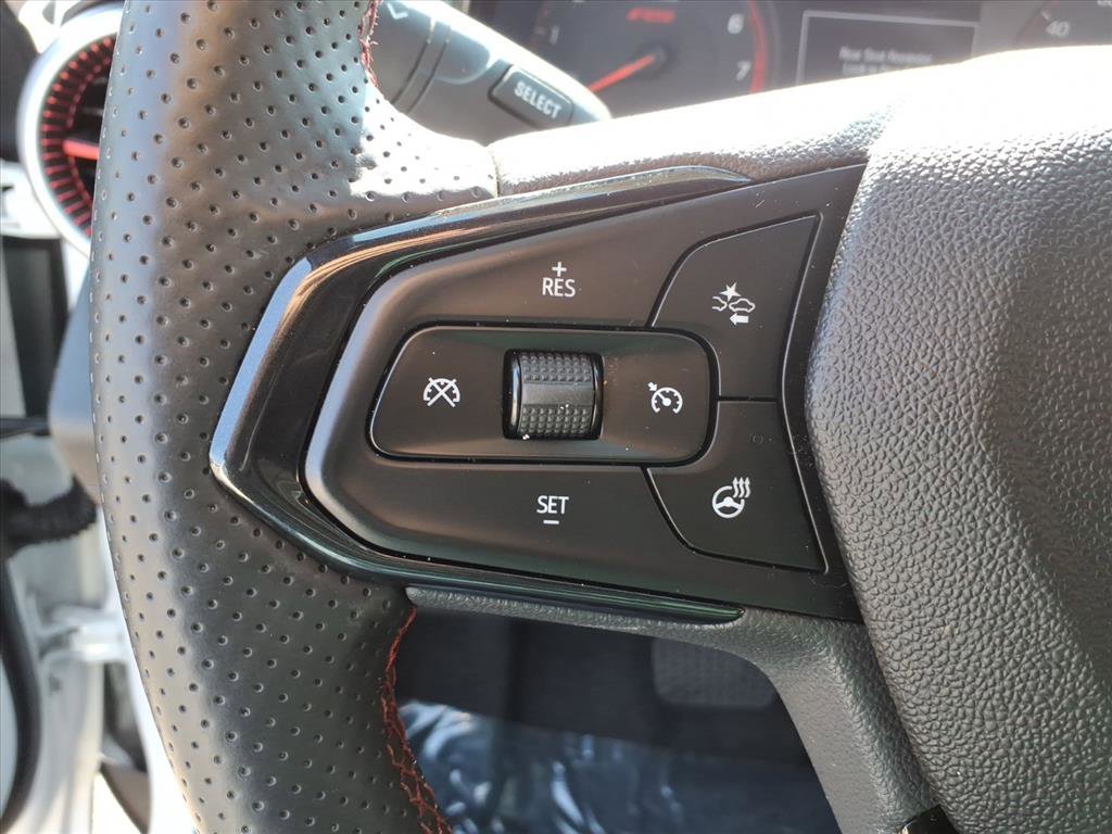 Used 2024 Chevrolet Trax RS w/ Driver Confidence Package image 19