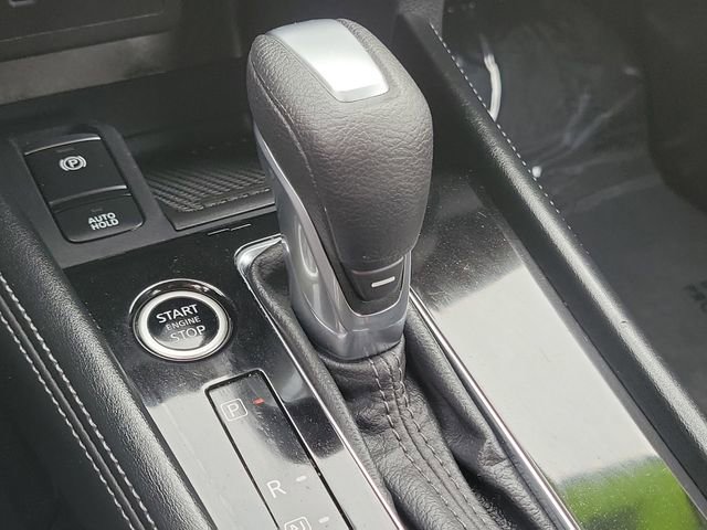 Used 2023 Nissan Kicks SV image 17