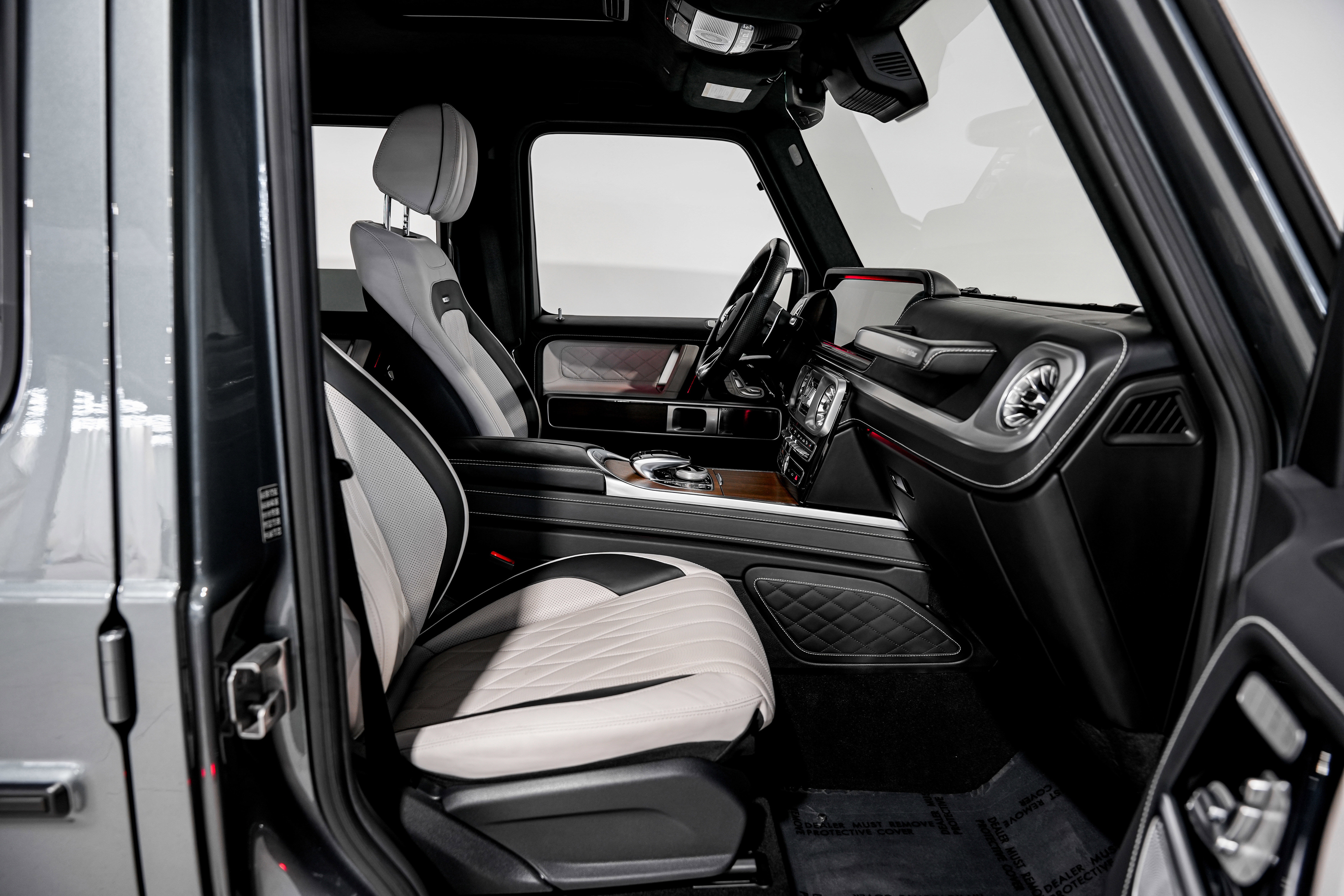 Used 2021 Mercedes-Benz G 63 AMG 4MATIC image 32