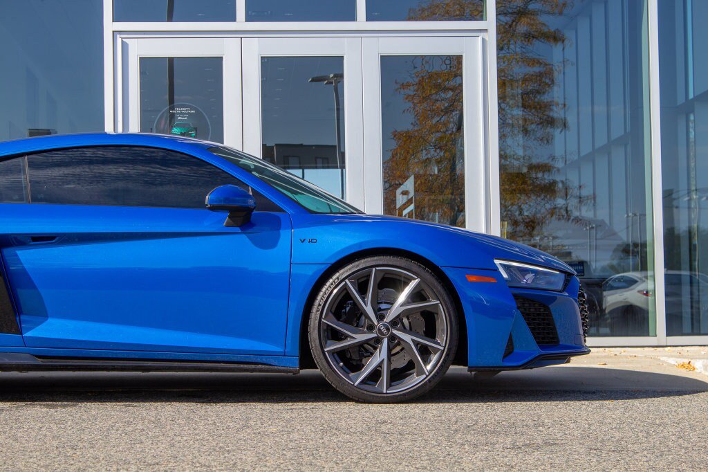 Used 2021 Audi R8 V10 RWD image 5