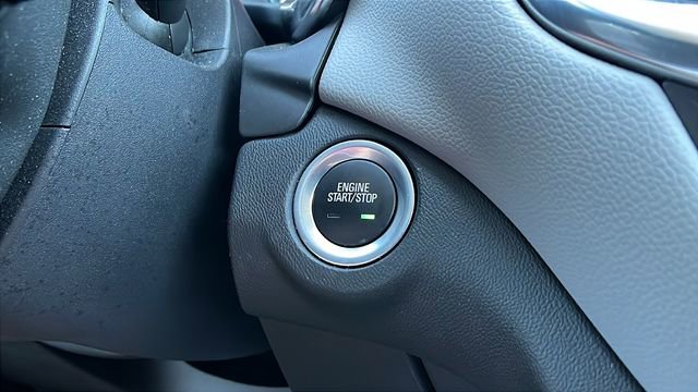 Used 2021 Chevrolet Equinox LS w/ LS Convenience Package FWD image 28