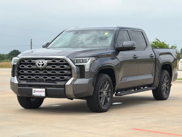 Used 2023 Toyota Tundra Platinum RWD video 3