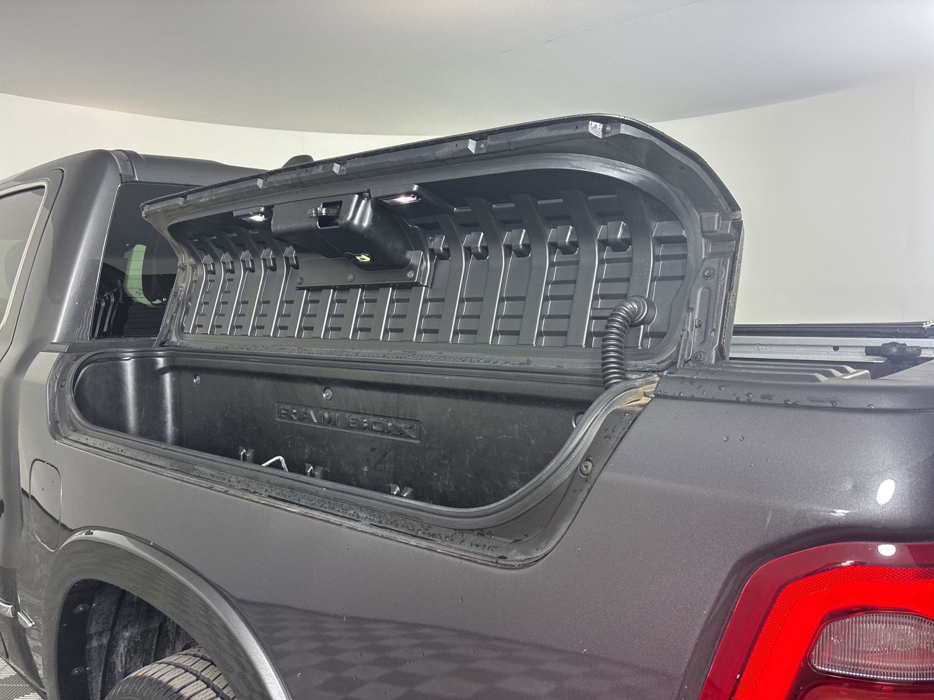 Used 2019 RAM 1500 Limited image 12