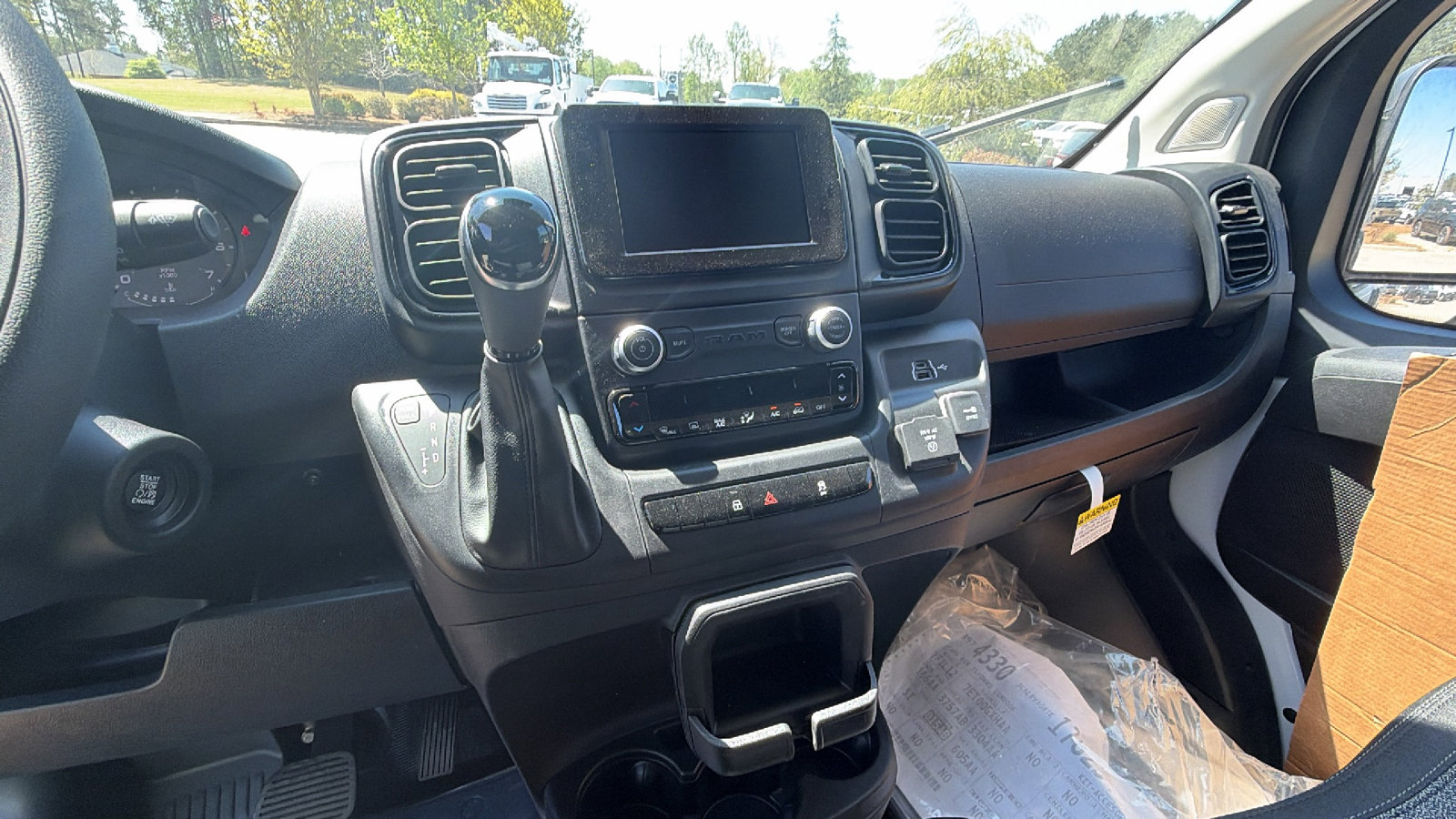 New 2026 RAM ProMaster 1500 w/ Convenience Group FWD image 25