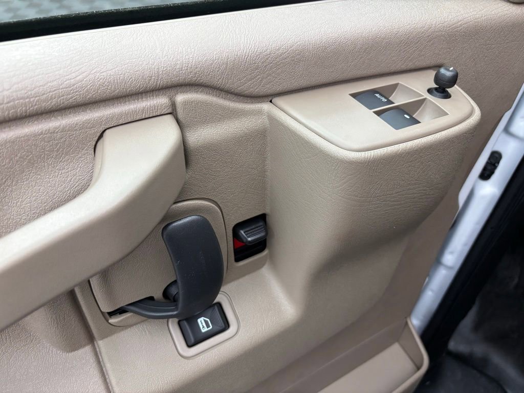 New 2025 GMC Savana 2500 w/ Driver Convenience Package image 15