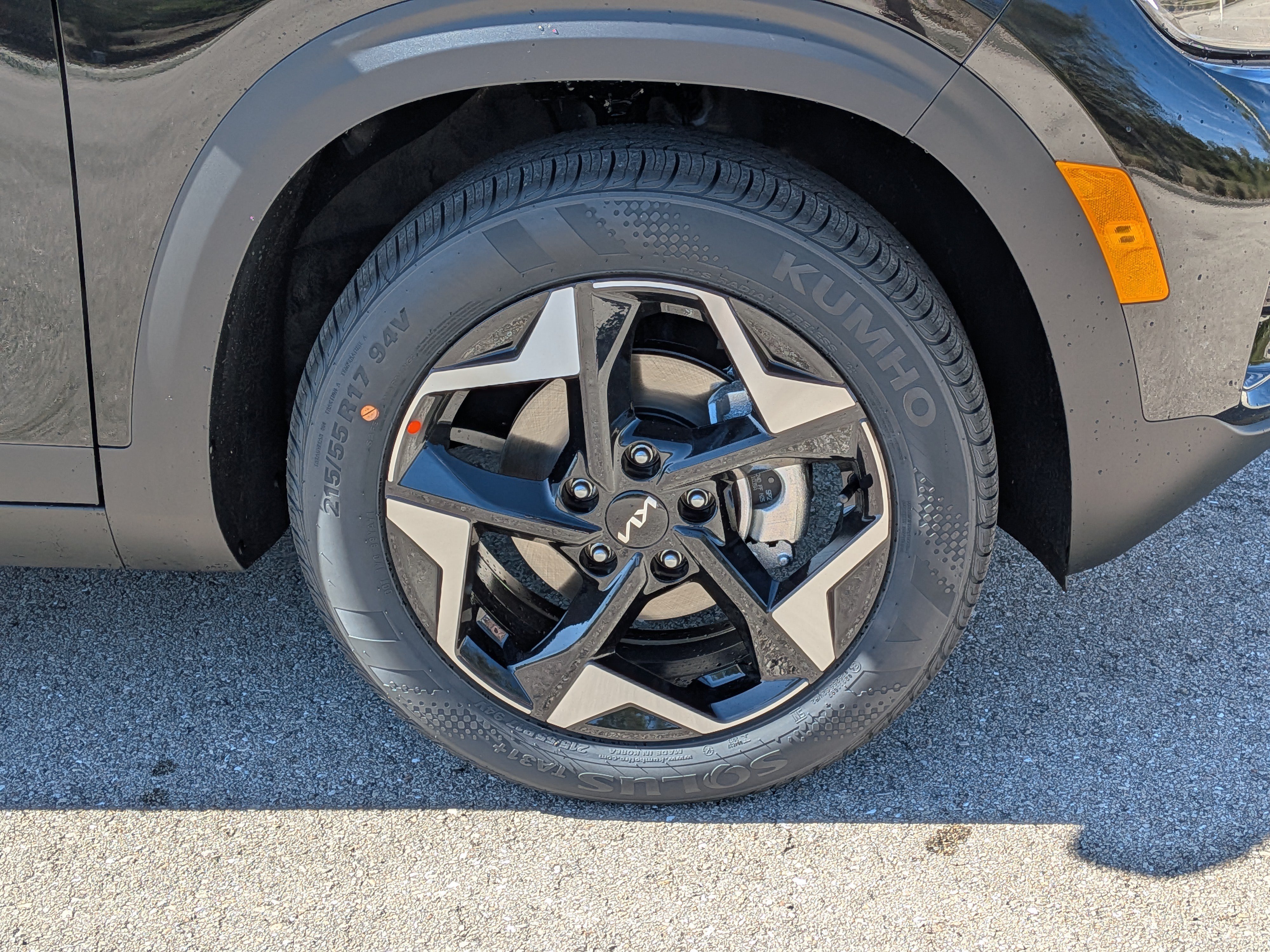 New 2026 Kia Seltos EX FWD image 11