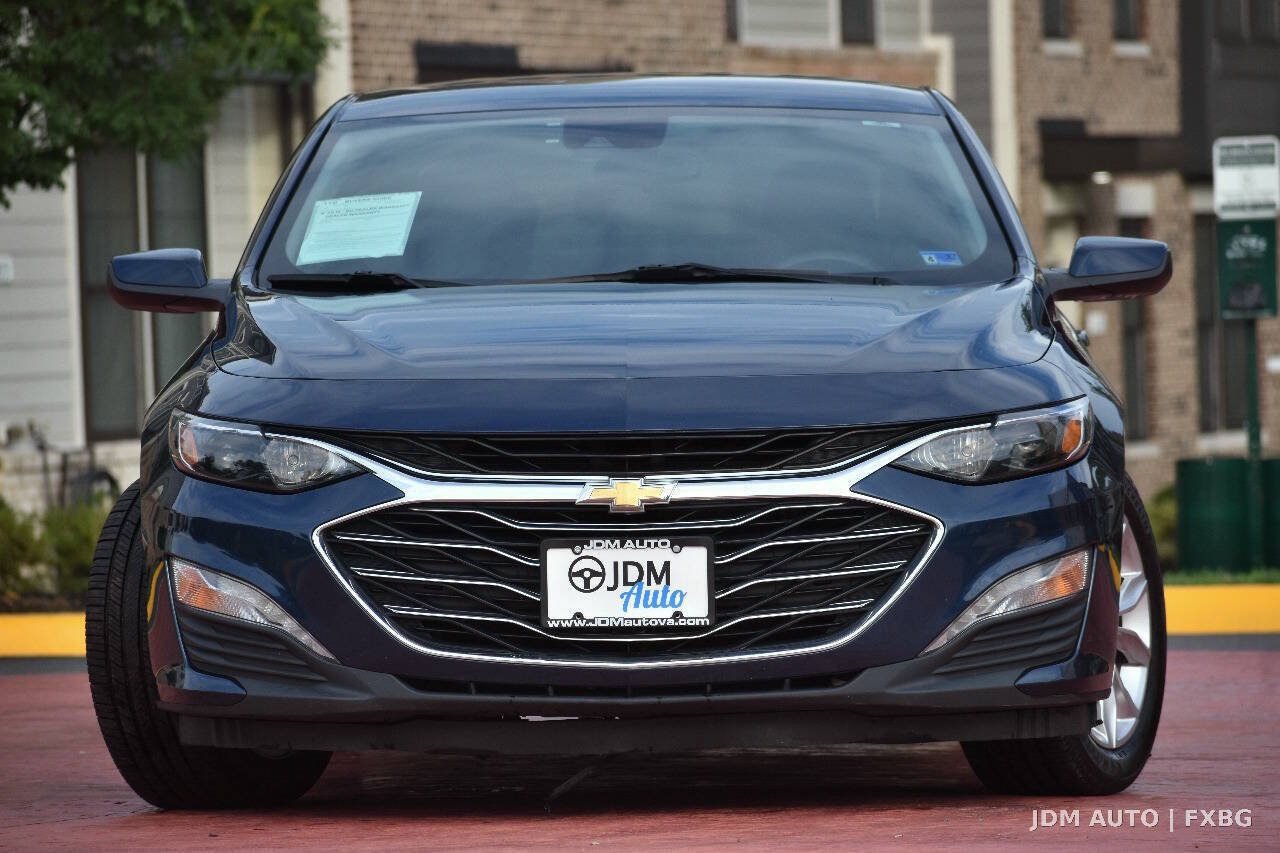 Used 2019 Chevrolet Malibu LT w/ LPO, Convenience Package 2 FWD image 3