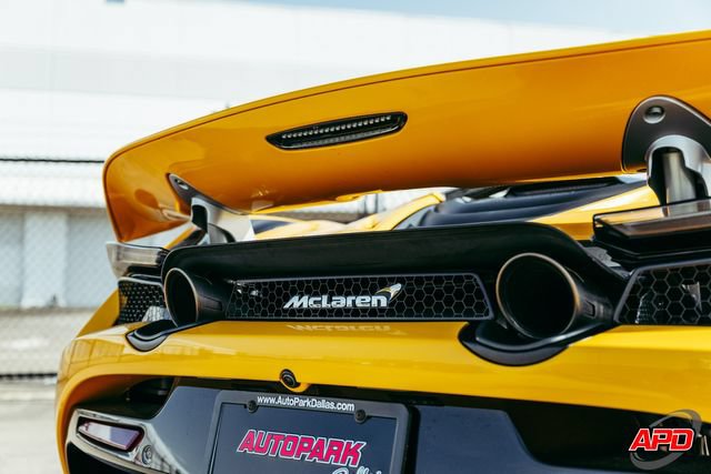 Used 2020 McLaren 720S Performance RWD image 46
