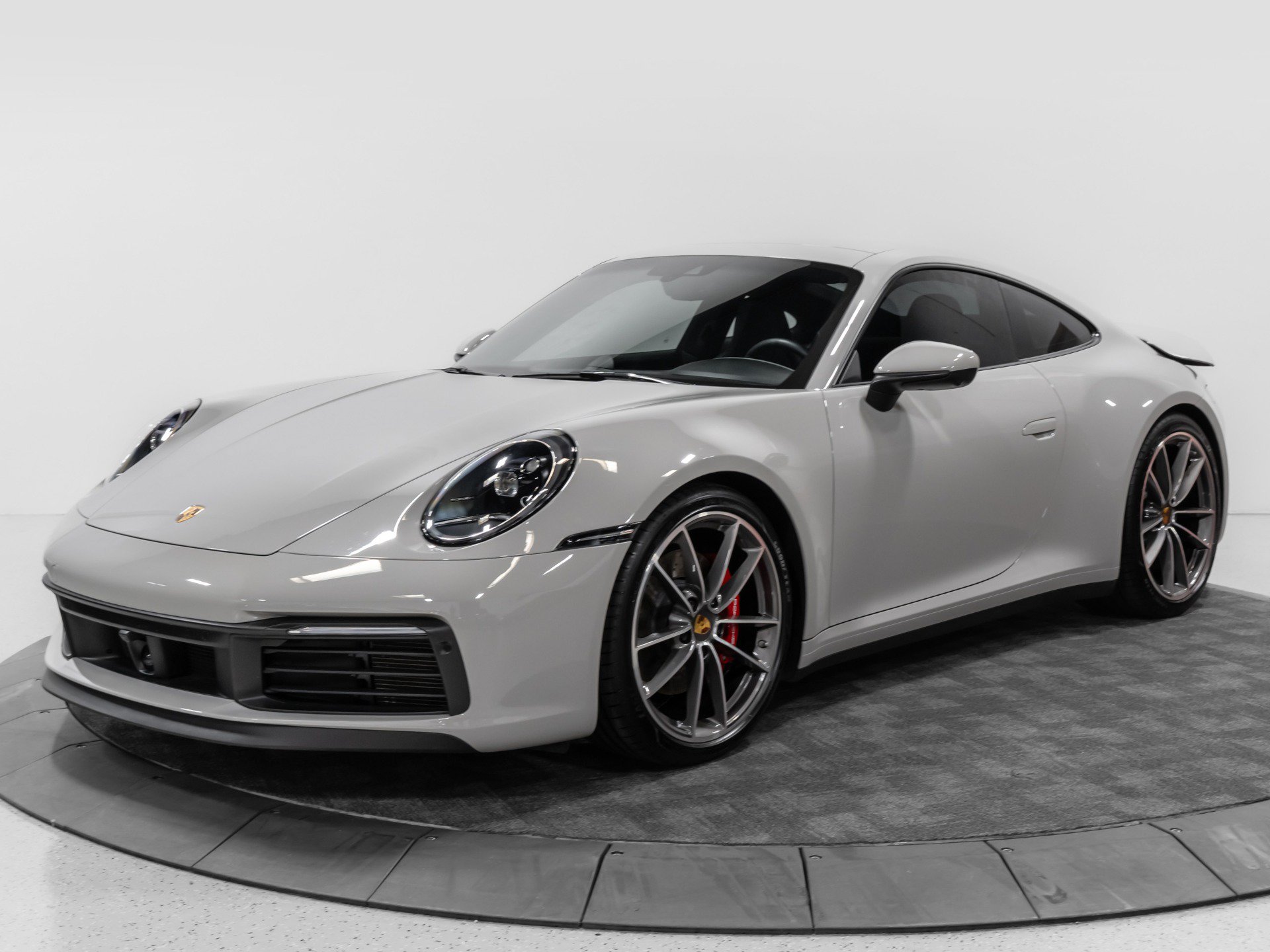 Used 2020 Porsche 911 Carrera 4S AWD/4WD image 2