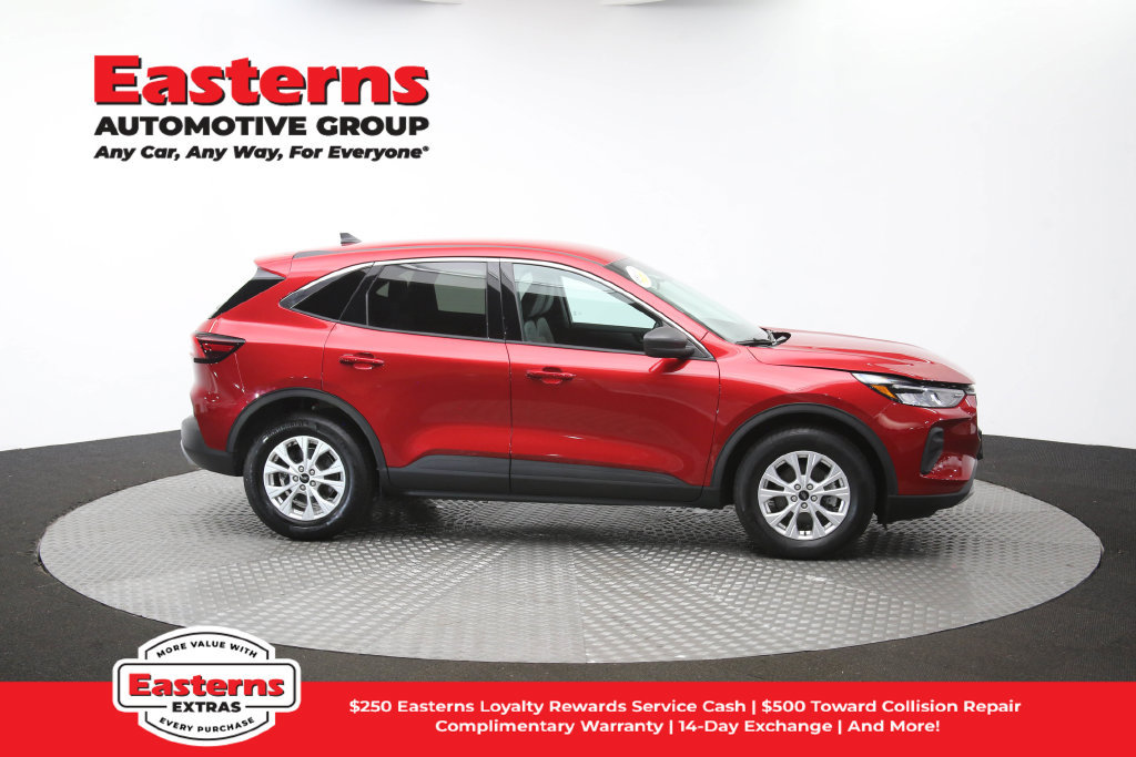 Used 2023 Ford Escape Active AWD/4WD image 47