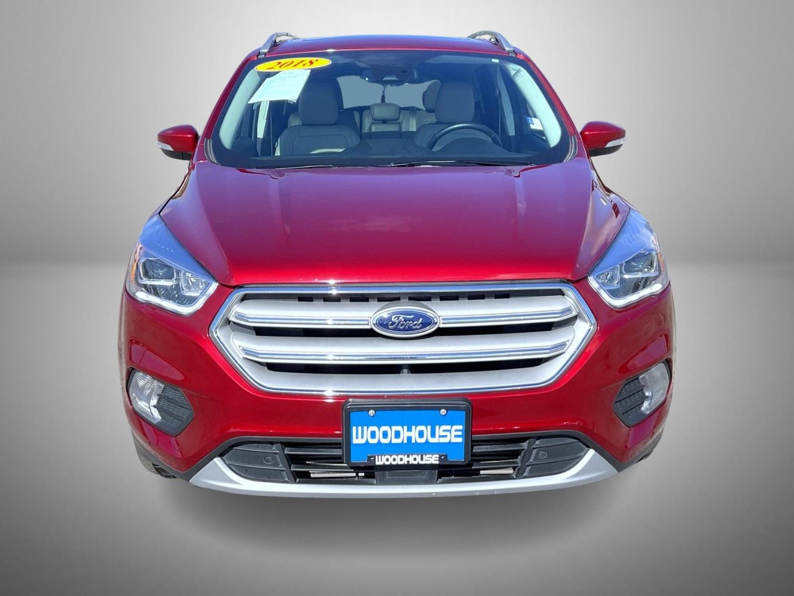 Used 2018 Ford Escape Titanium w/ Ford Safe & Smart Package AWD/4WD image 2