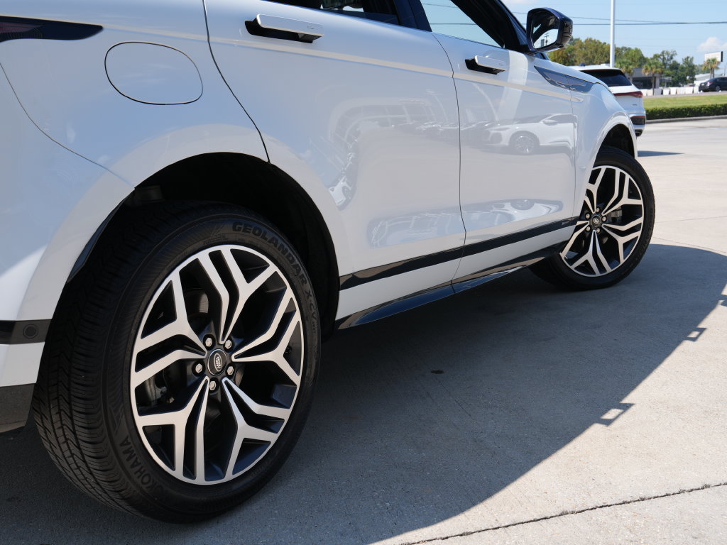 Used 2020 Land Rover Range Rover Evoque R-Dynamic HSE AWD/4WD image 11