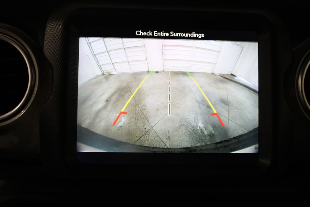 Used 2018 Jeep Wrangler Unlimited Sahara image 52