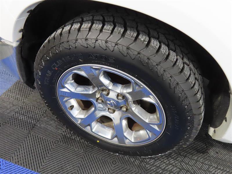 Used 2017 RAM 1500 Laramie image 6