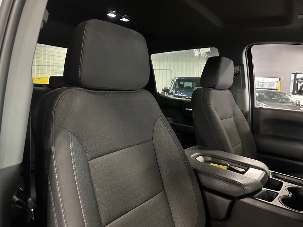 Used 2024 Chevrolet Silverado 1500 Custom AWD/4WD image 30