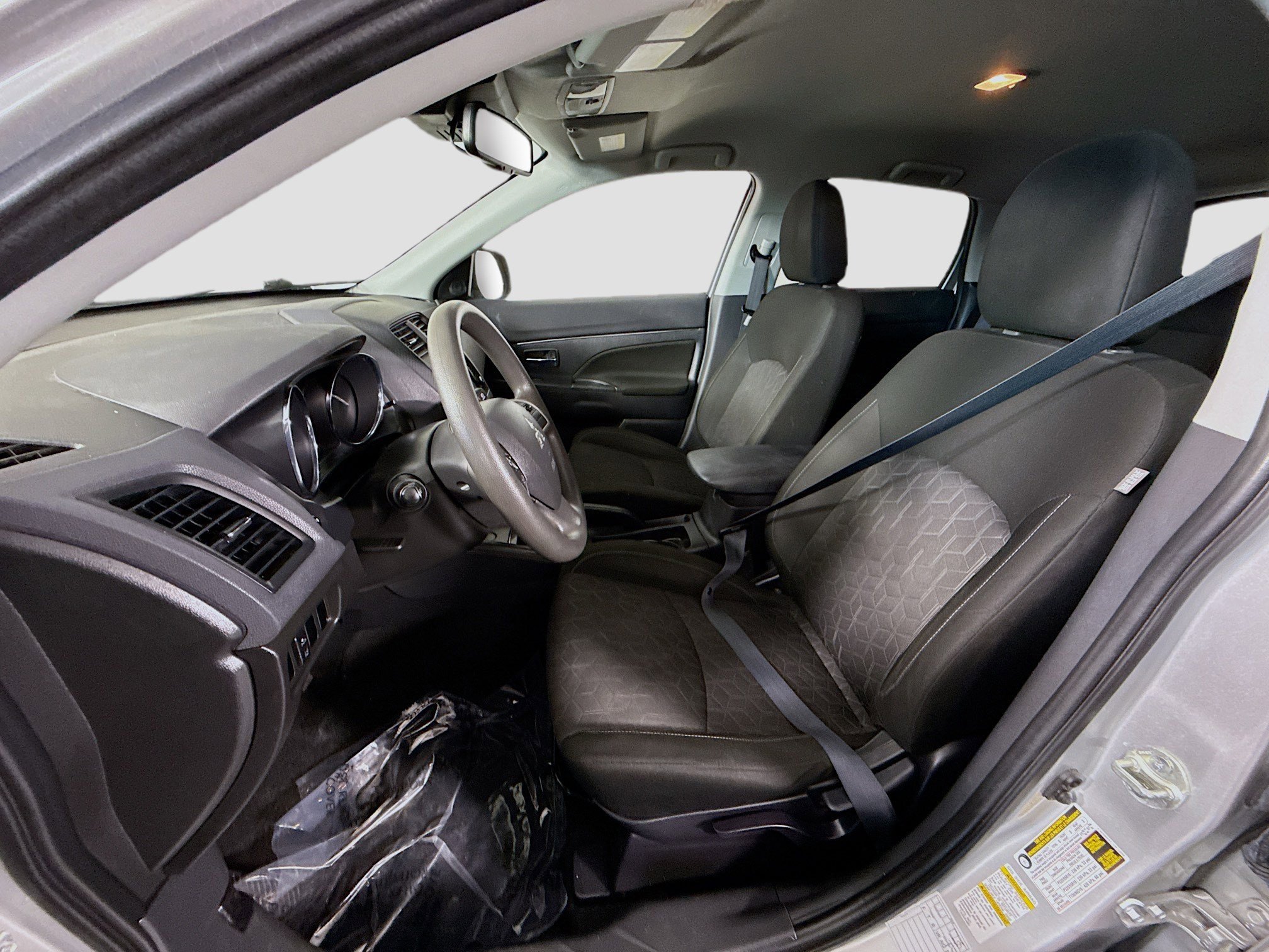 Used 2021 Mitsubishi Outlander Sport ES FWD image 21
