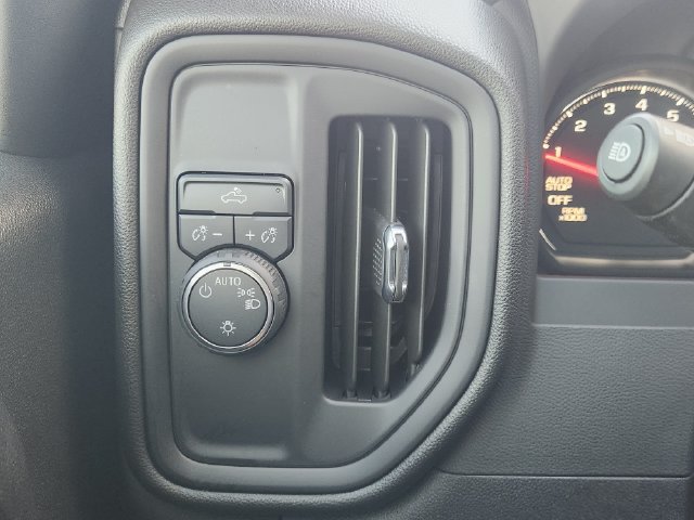 Used 2025 Chevrolet Silverado 1500 Custom RWD image 24
