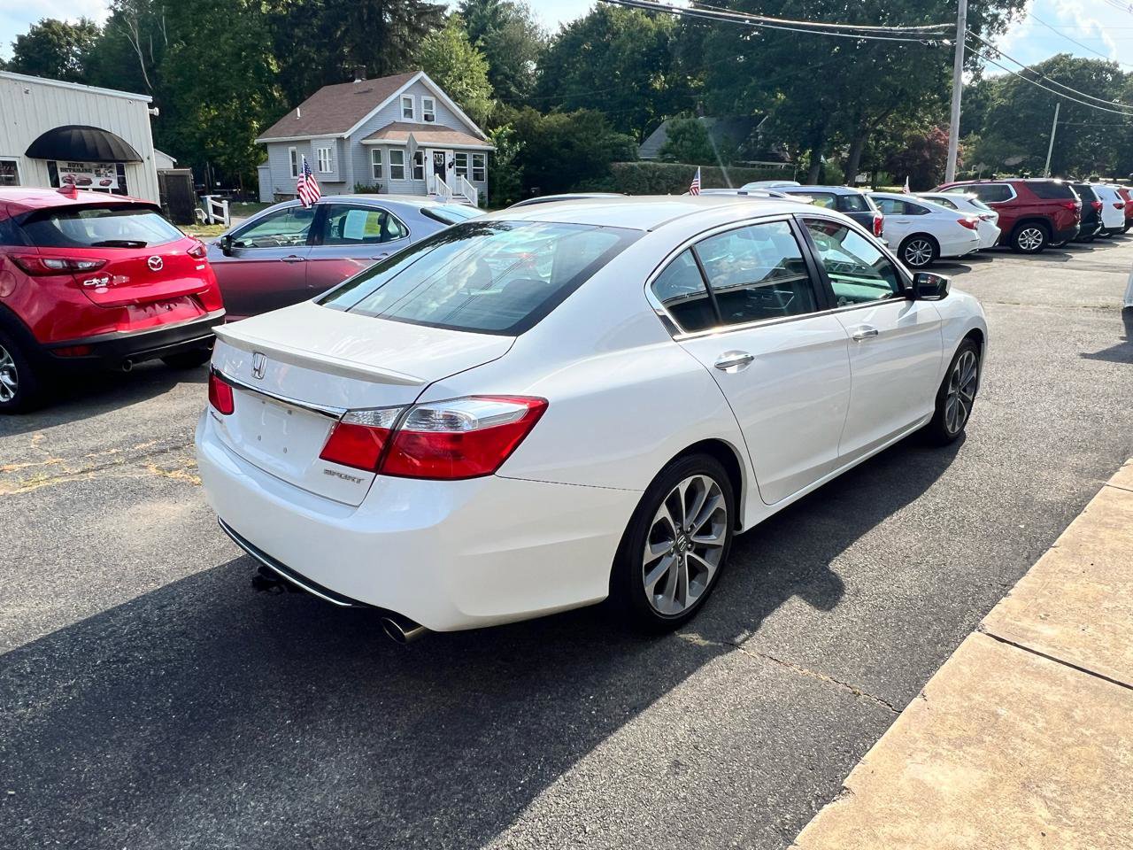 Used 2014 Honda Accord Sport image 4