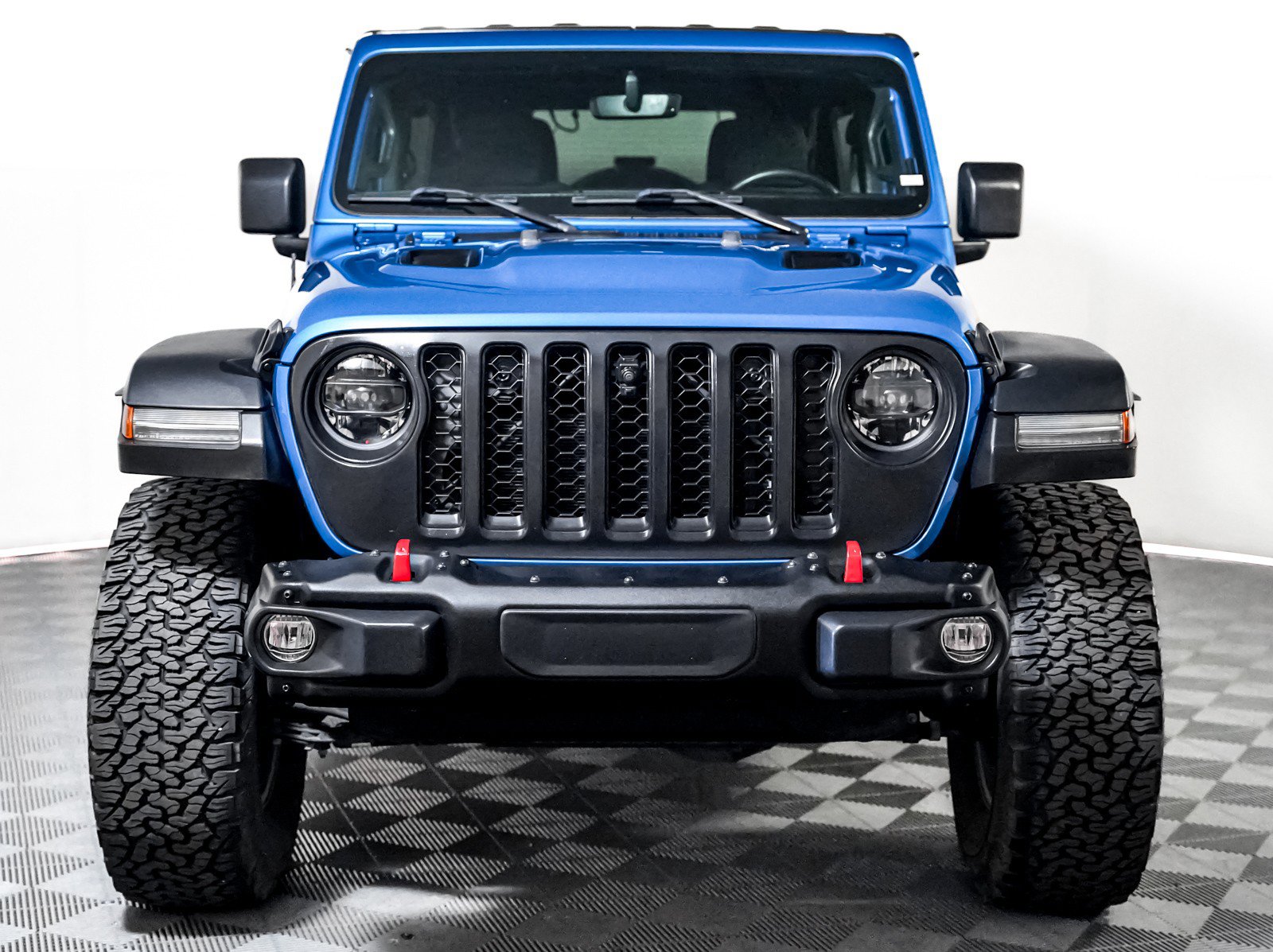 Used 2023 Jeep Wrangler Unlimited Rubicon w/ Xtreme 35 Tire Package AWD/4WD image 9