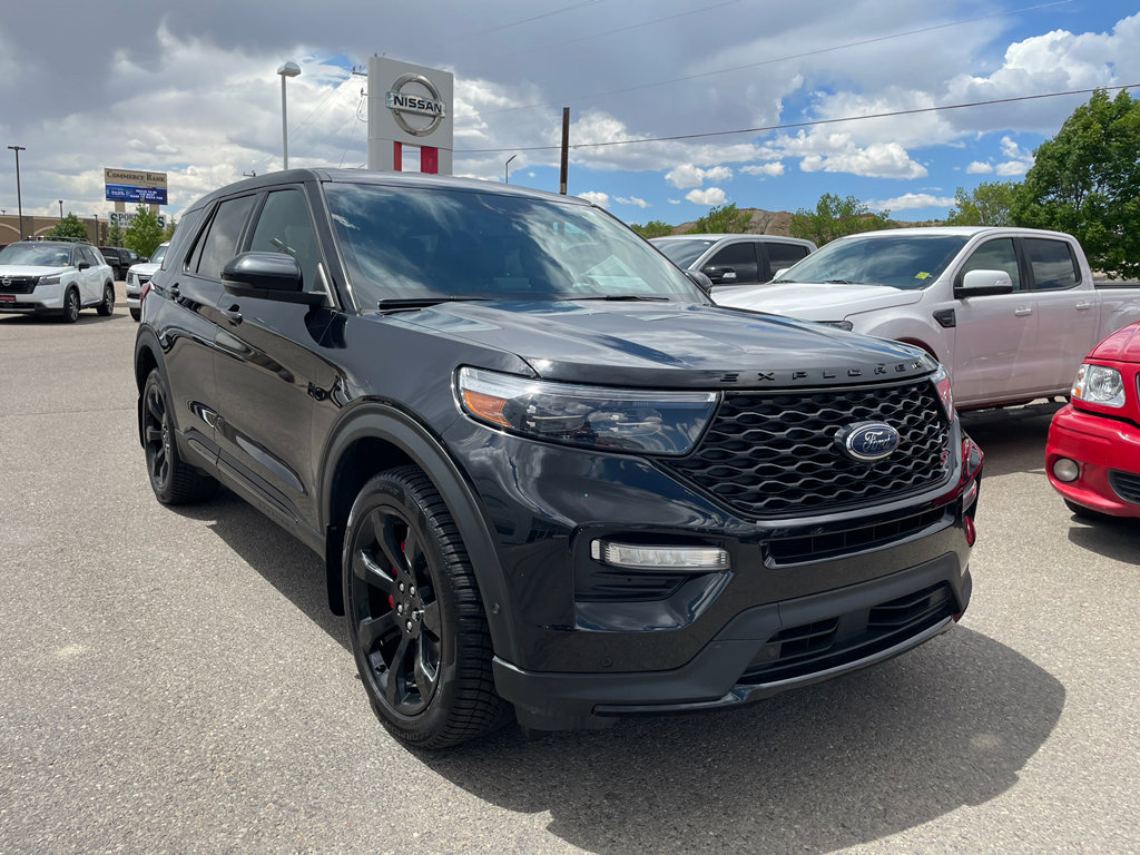 Used 2022 Ford Explorer ST w/ ST Street Pack AWD/4WD image 11