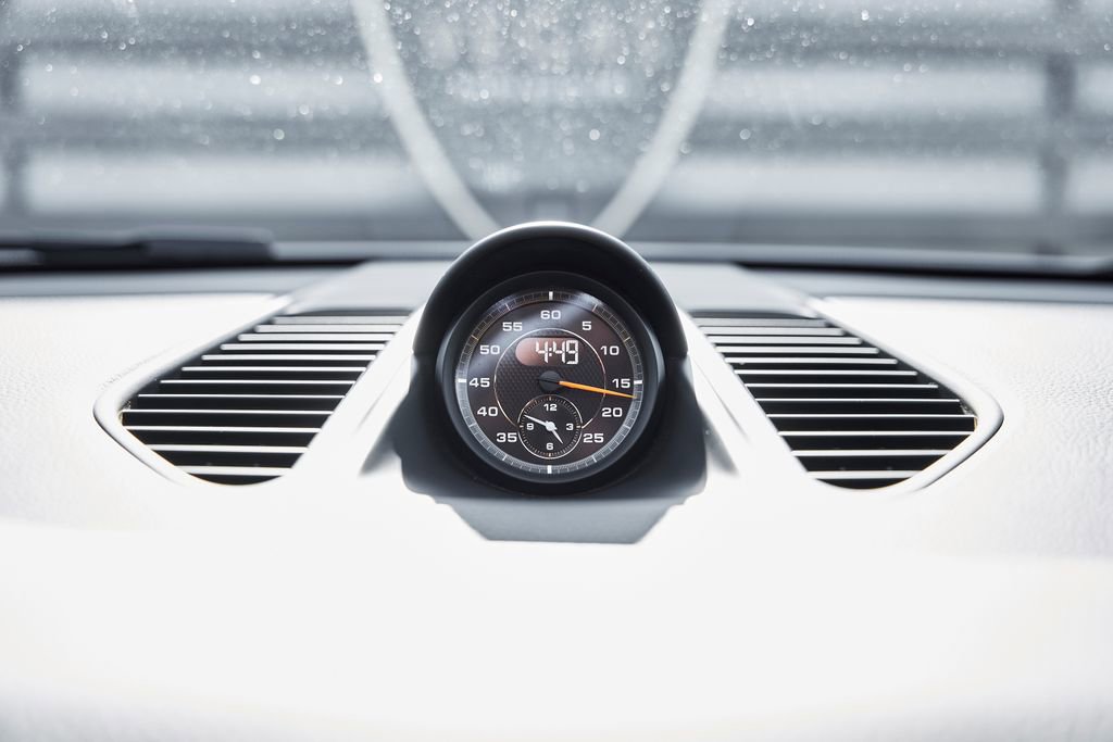 Used 2018 Porsche 911 GT3 w/ Sport Chrono Package RWD image 65
