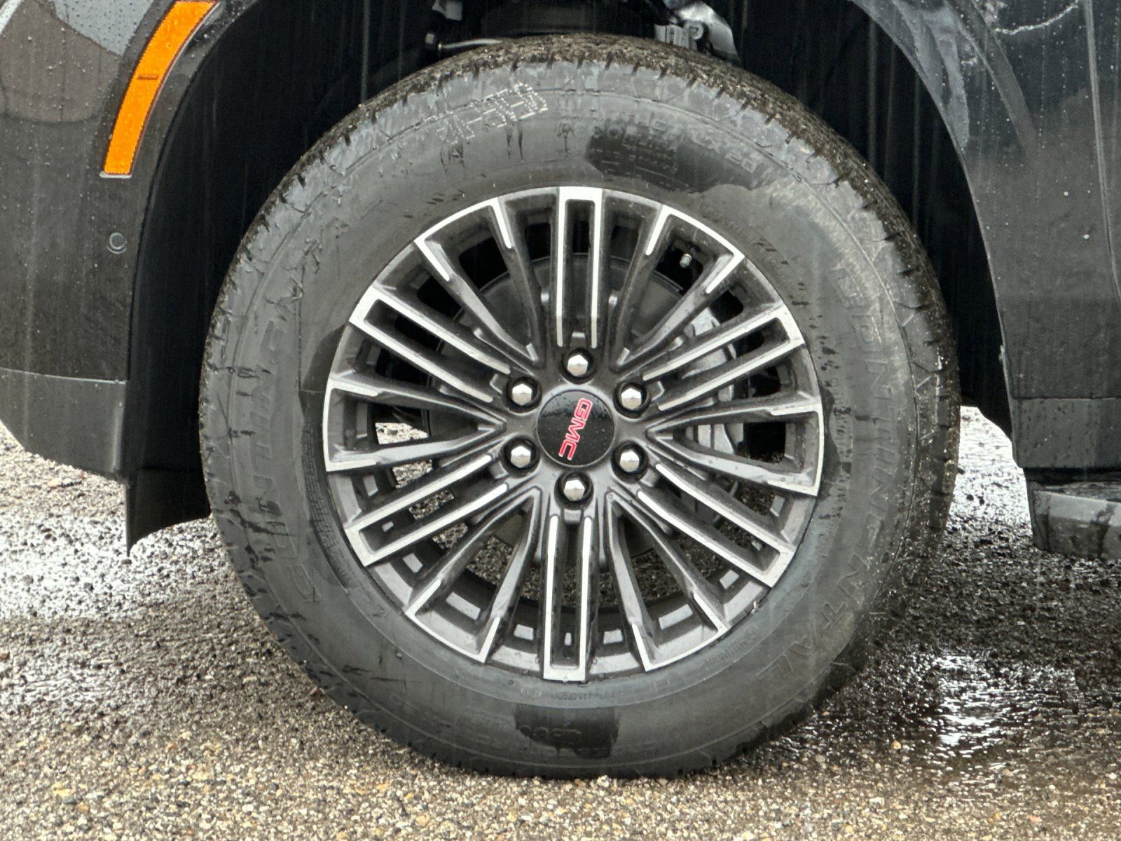 New 2026 GMC Yukon XL Elevation w/ Elevation Premium Package AWD/4WD image 27