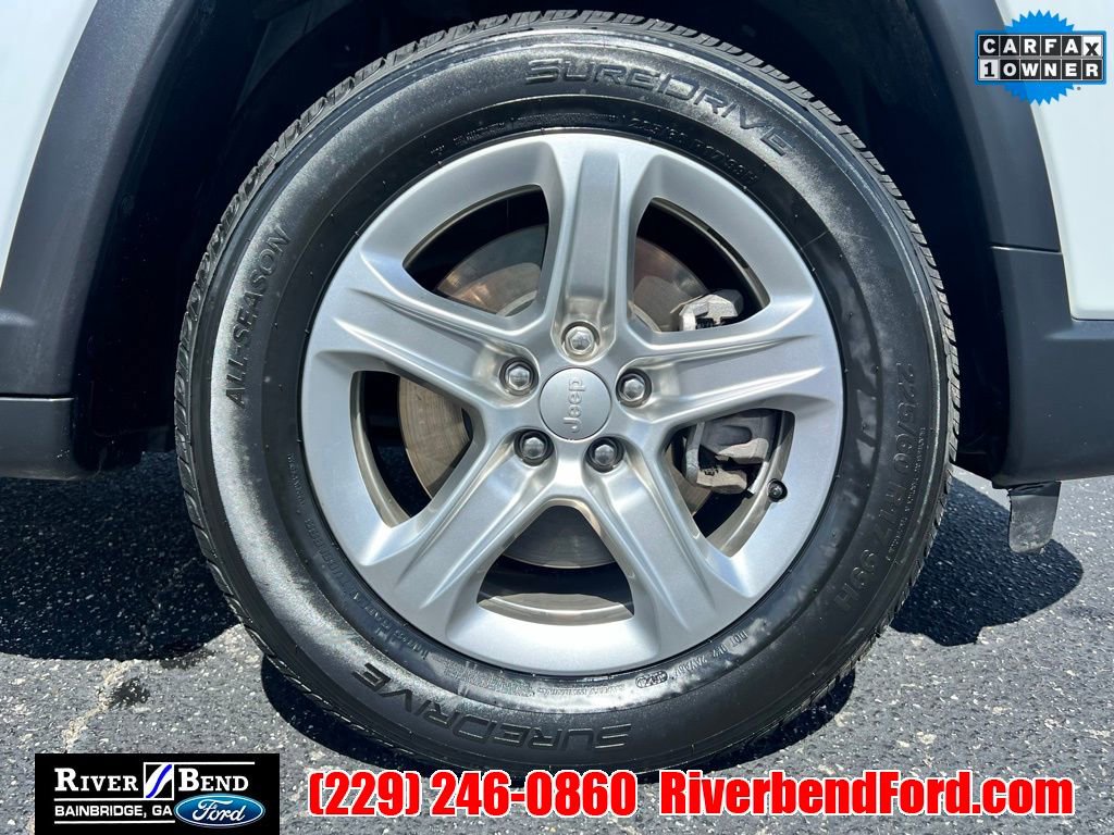 Used 2024 Jeep Compass Latitude image 36