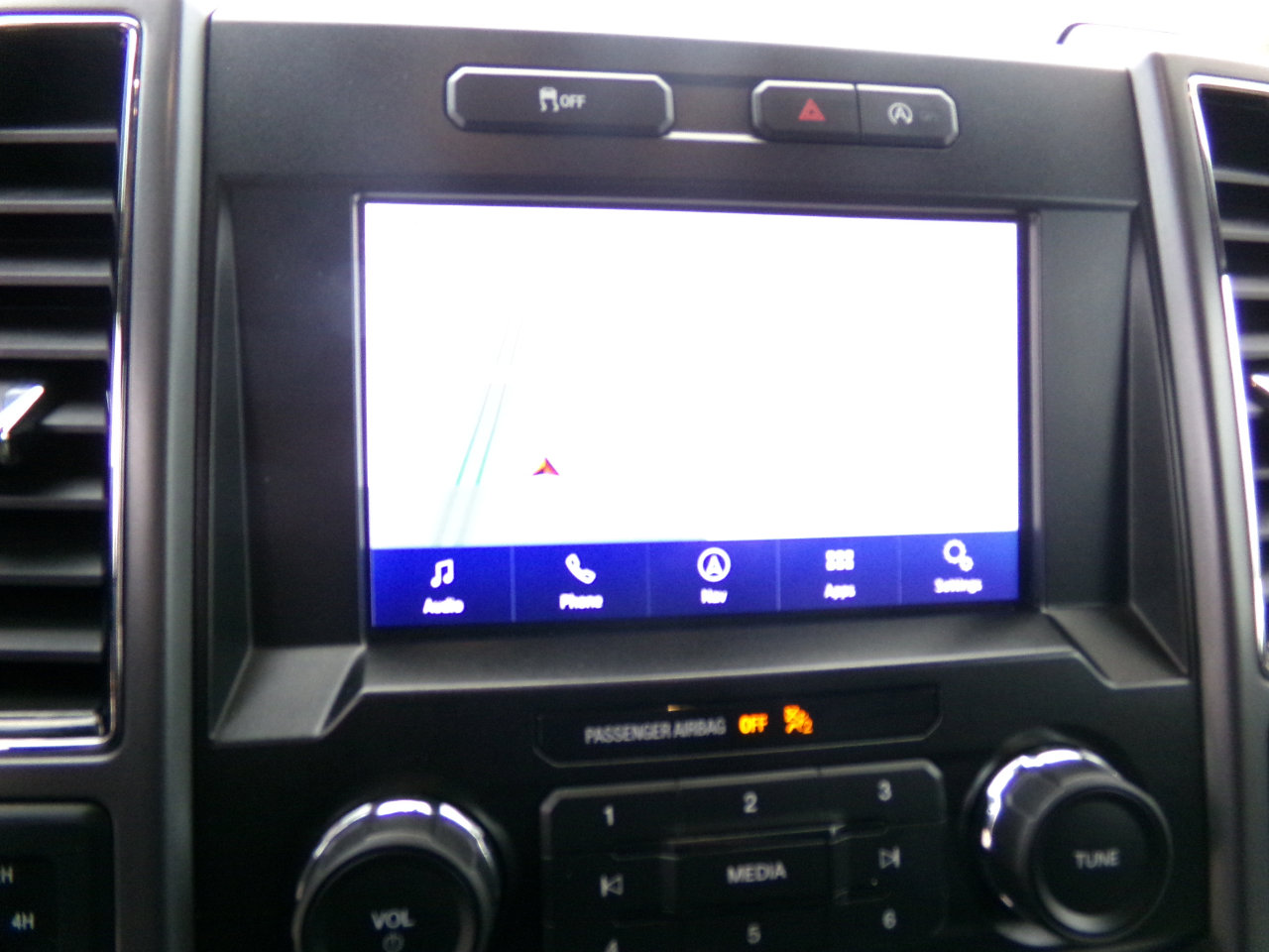 Used 2020 Ford F150 XLT w/ Equipment Group 302A Luxury image 14