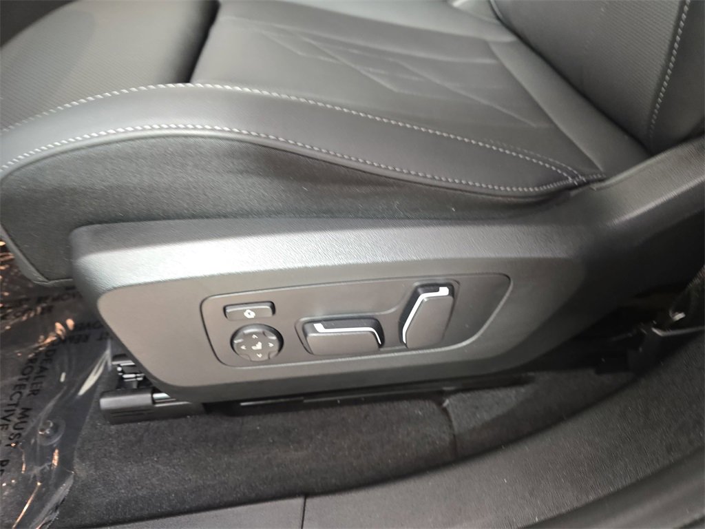 Used 2025 BMW X3 xDrive30i w/ Premium Package image 30