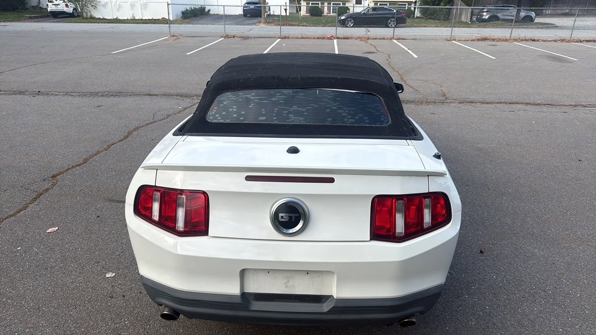 Used 2010 Ford Mustang GT Premium image 25