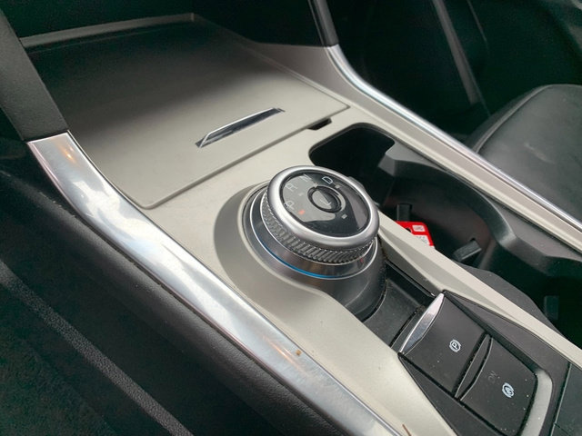 Used 2023 Ford Explorer XLT w/ Equipment Group 202A image 22