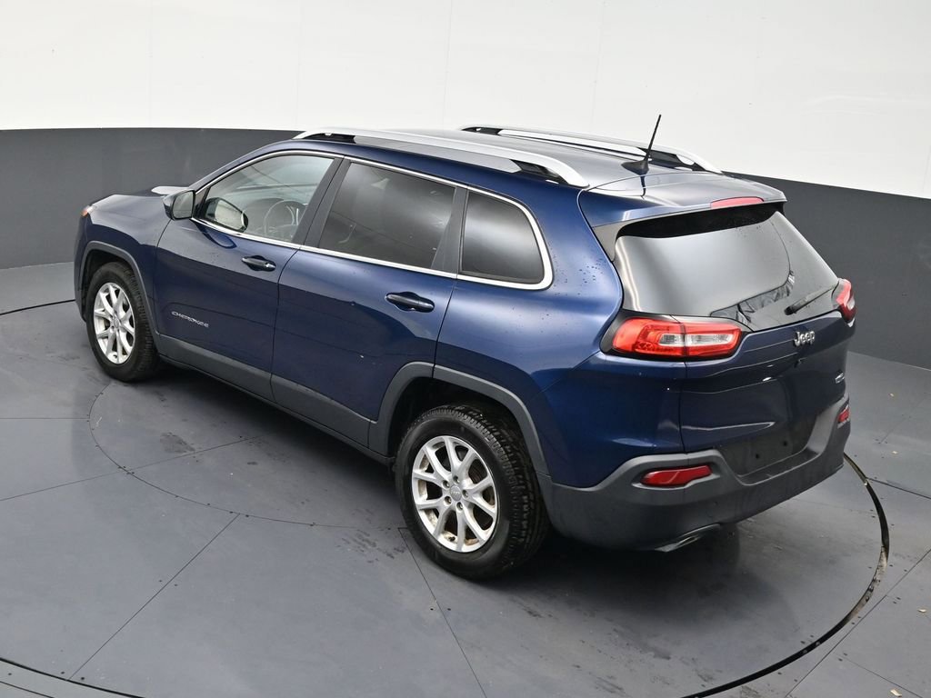Used 2018 Jeep Cherokee Latitude Plus w/ Cold Weather Group image 13