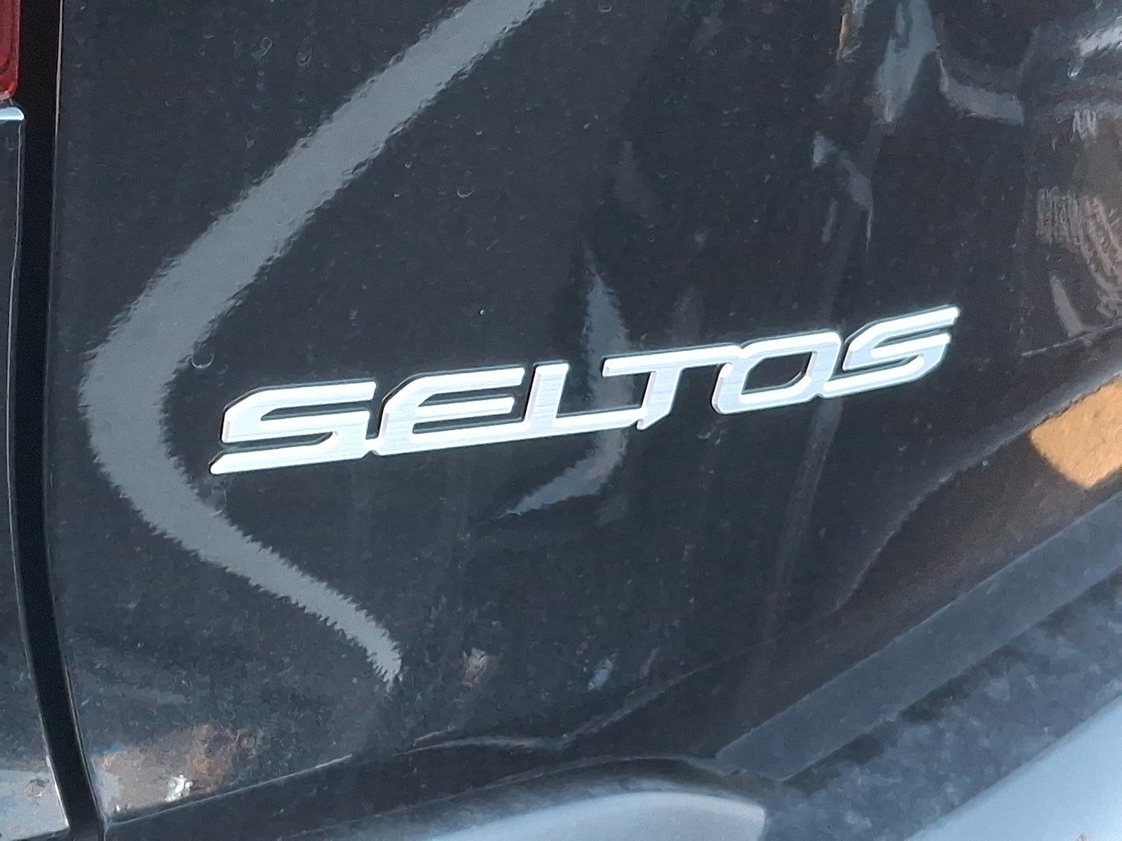 New 2026 Kia Seltos SX w/ SX Sunroof Package image 14
