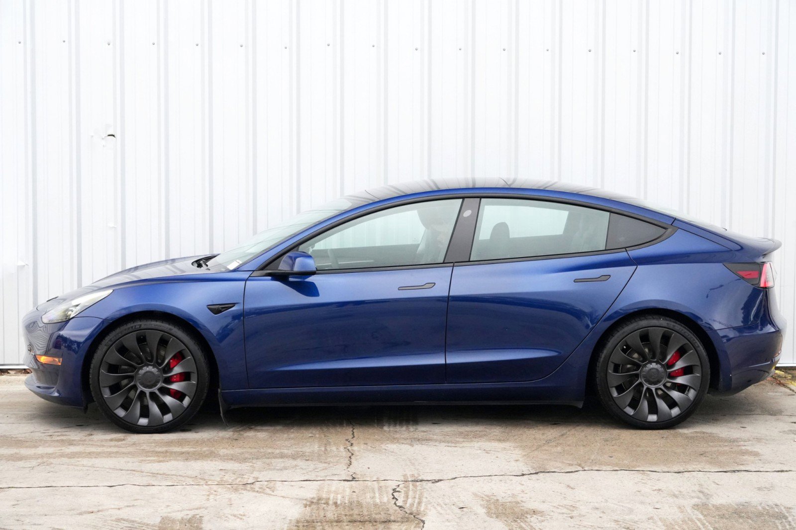 Used 2023 Tesla Model 3 Performance image 48