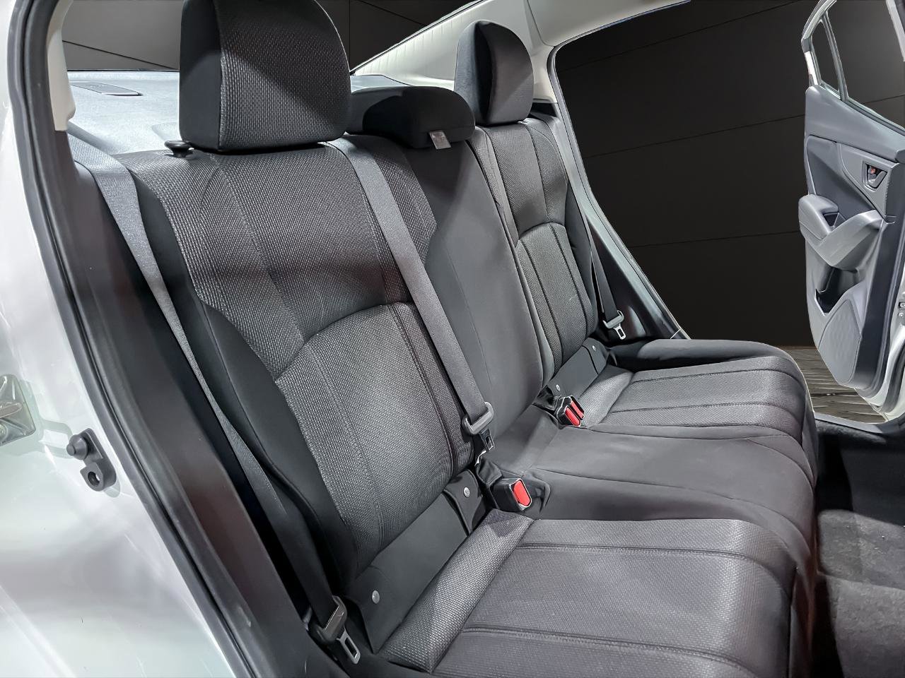 Used 2019 Subaru Impreza 2.0i Premium image 15