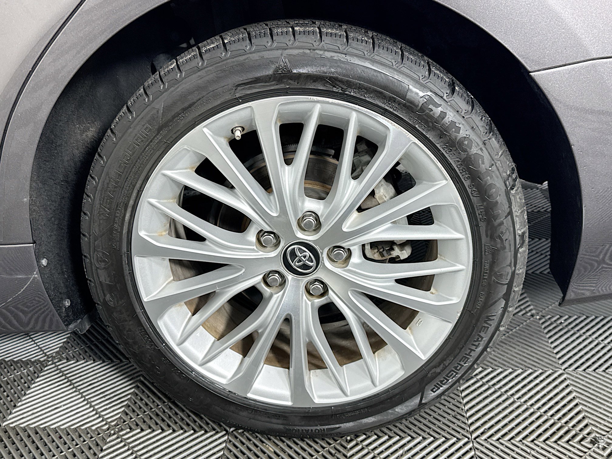 Used 2019 Toyota Camry XLE image 35