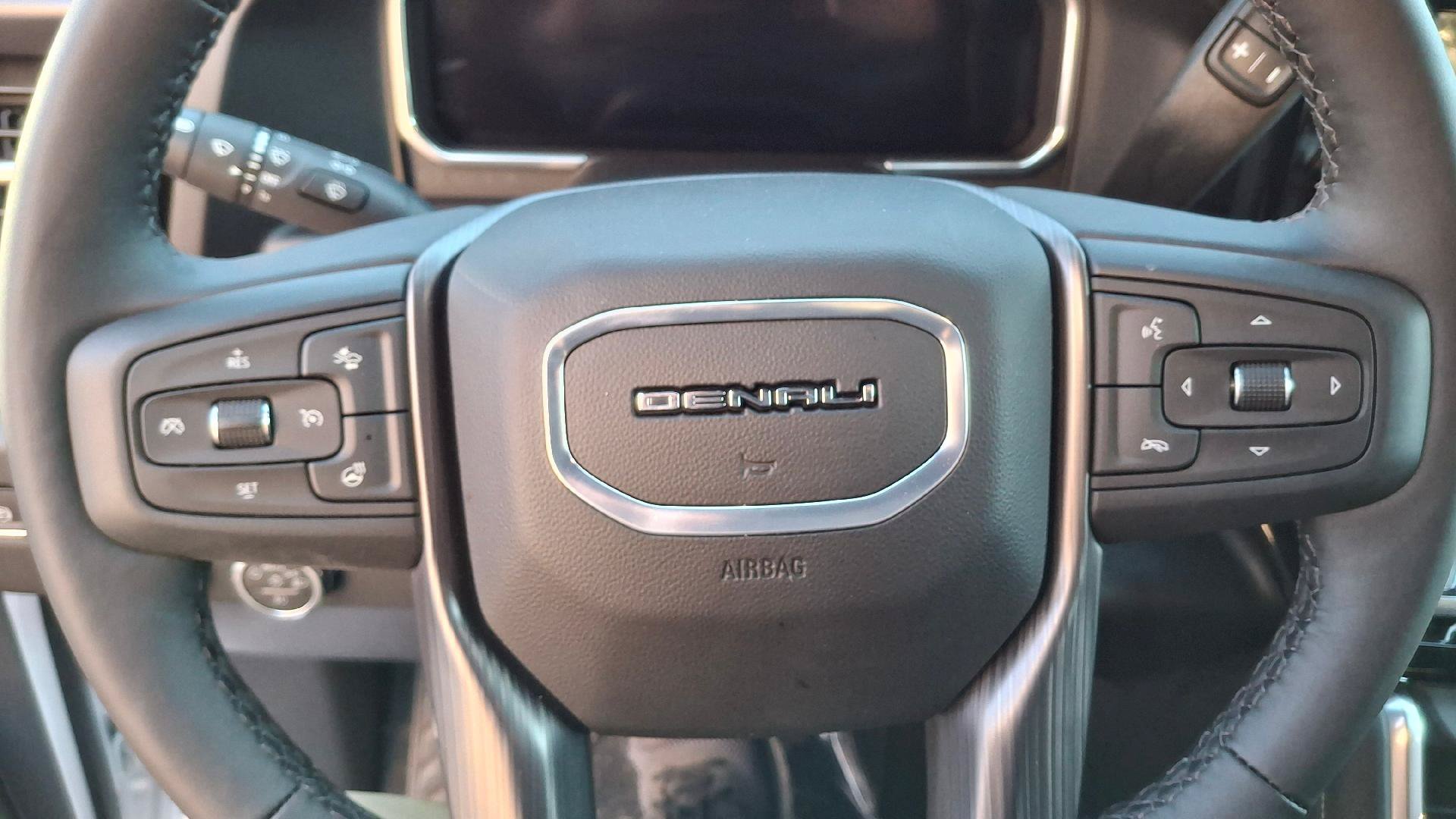 New 2026 GMC Sierra 3500 Denali Ultimate AWD/4WD image 18