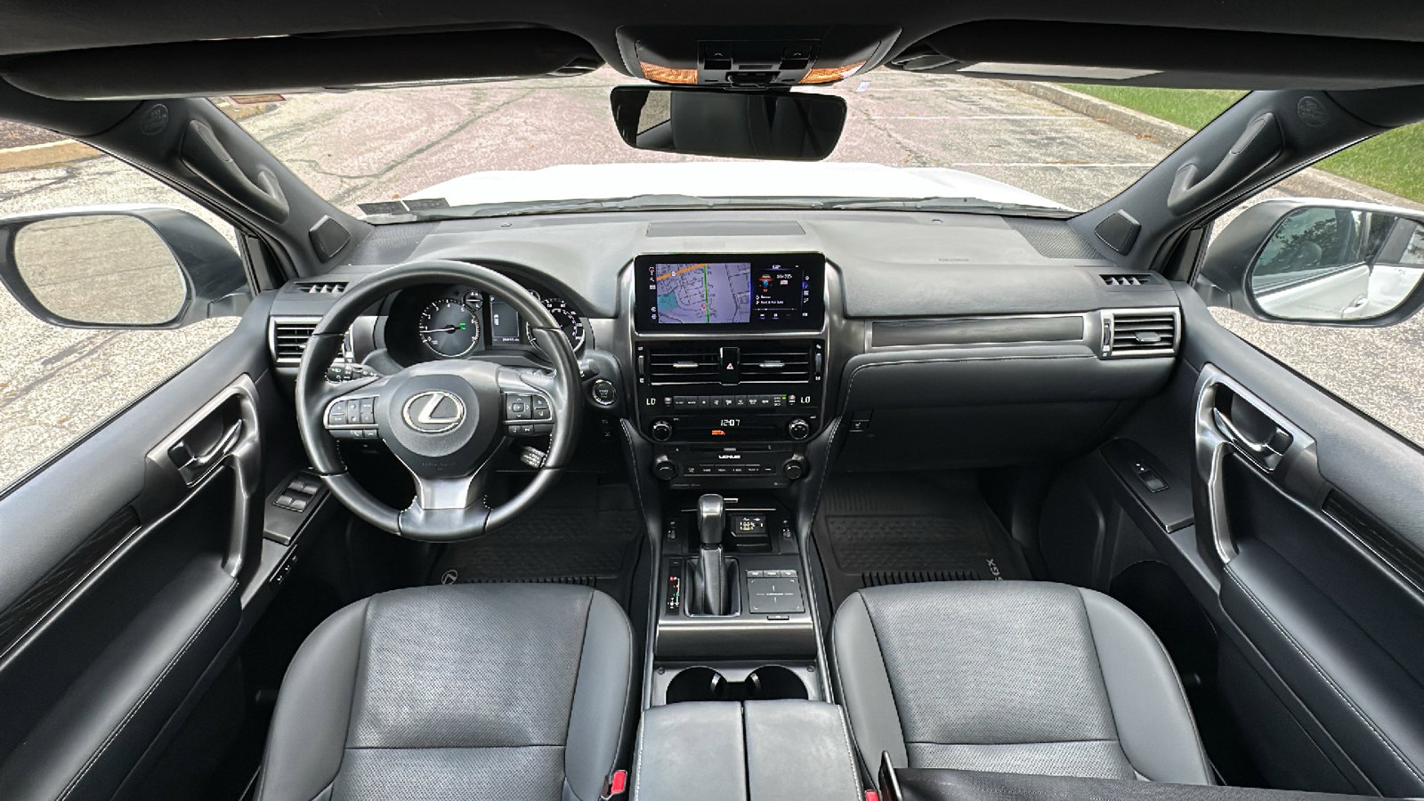 Used 2022 Lexus GX 460 image 27