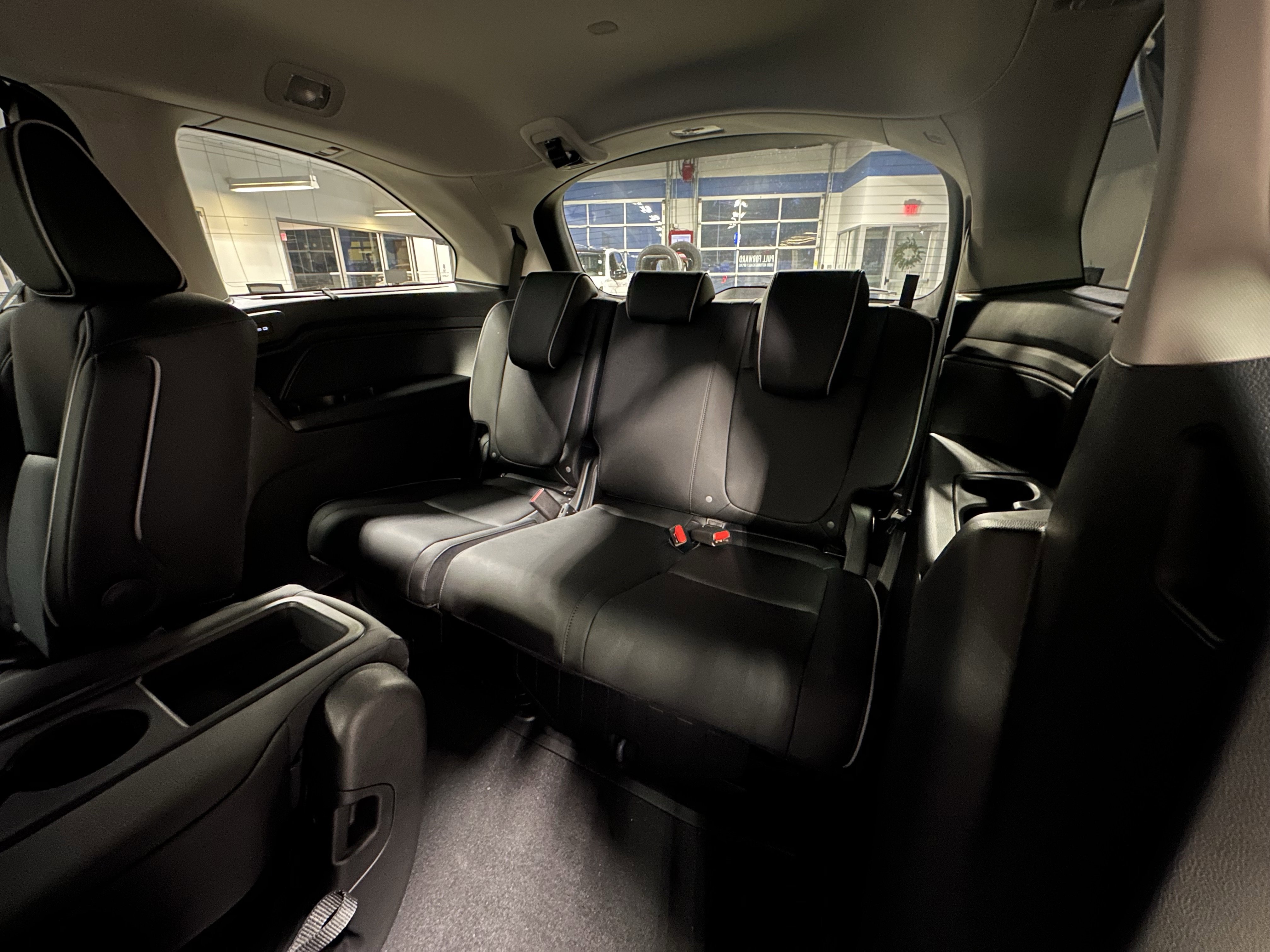 New 2026 Honda Odyssey Touring image 21