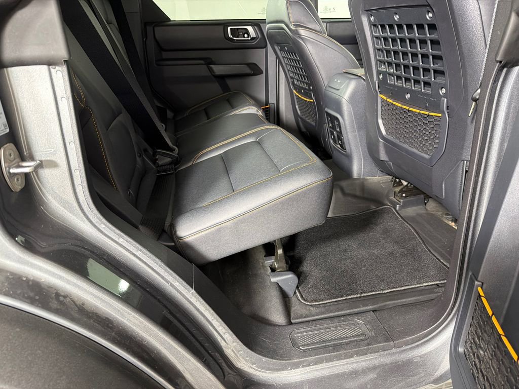 Used 2024 Ford Bronco Badlands AWD/4WD image 16
