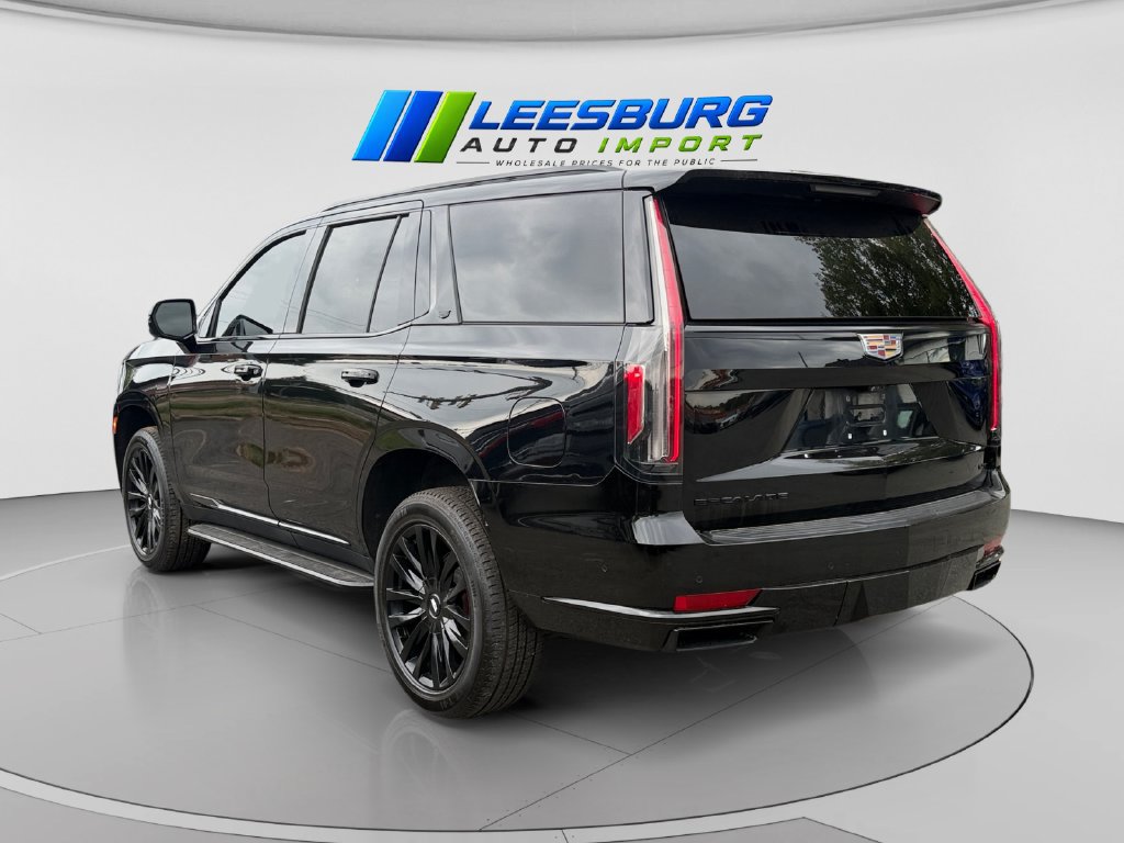 Used 2021 Cadillac Escalade Premium Luxury w/ Driver Assist Tech Package AWD/4WD image 3