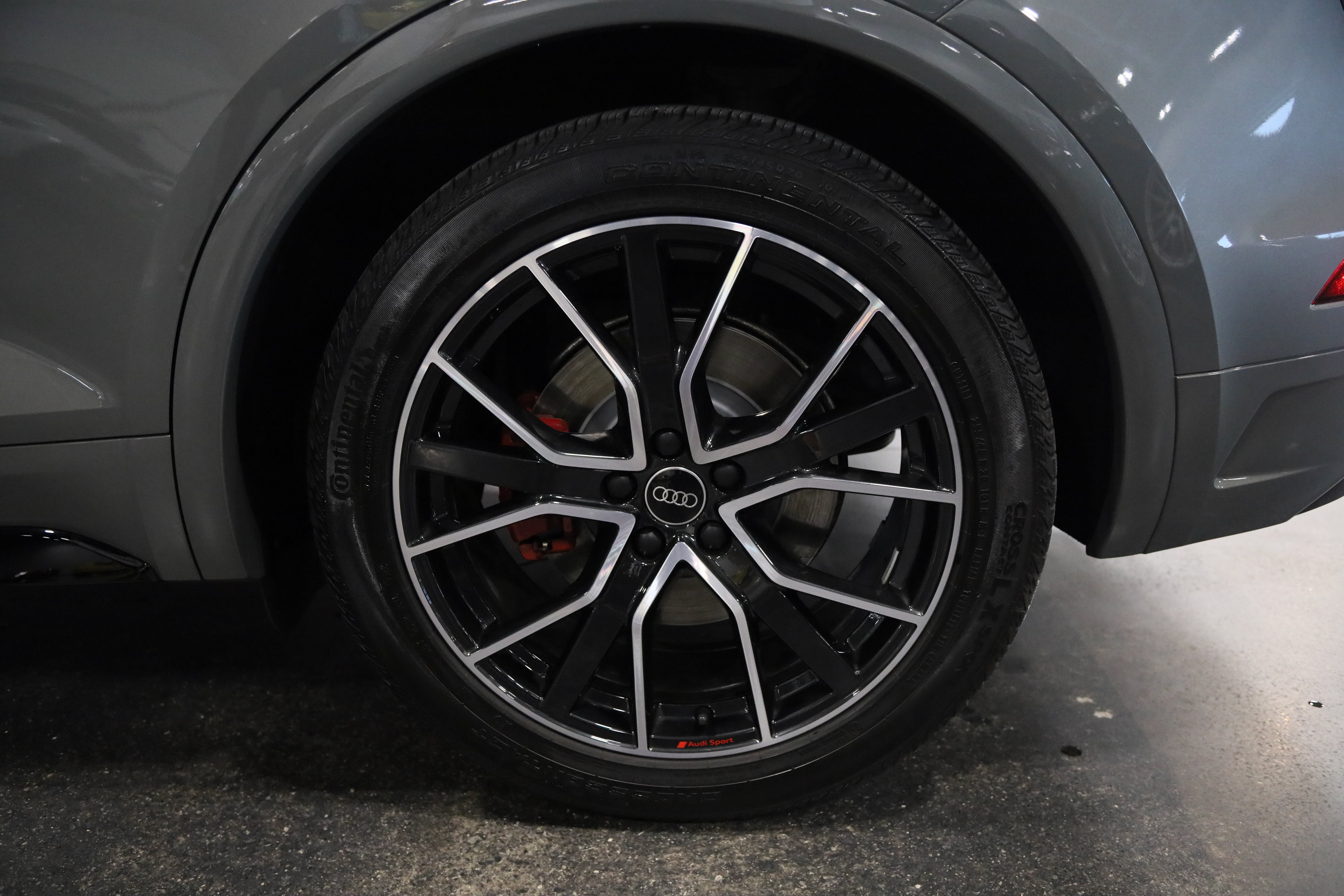 Used 2023 Audi SQ5 Premium Plus w/ Premium Plus Package AWD/4WD image 12